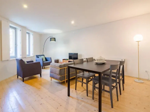 Youropo - Taipas 6 in Oporto