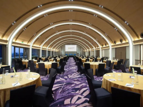 Platinum Hotel Jimbaran Beach Bali