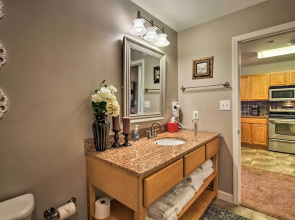 Sevierville Resort Retreat ~ 2 Mi to Pigeon Forge!