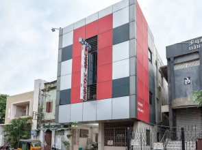 Oyo 17157 Pearl Guest House