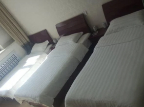 Manzhouli Shangjie Inn