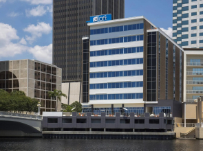 Aloft Tampa Downtown