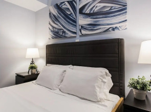 Kolonaki 2 Bedroom Apartment by Livin Urbban