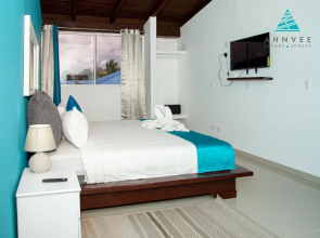 Deluxe by Ahnvee Adults only