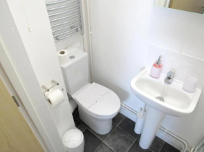 The Cambridge Suites - Tas Accommodations