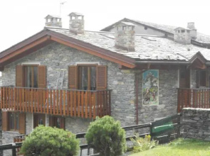 Alpini Apartments