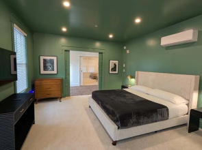 Parkway House Goshen Bed & Breakfast