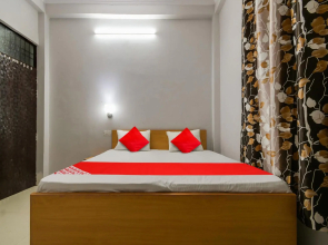 OYO 93682 Vinayak Inn