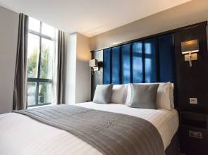 St Nicholas Hotel