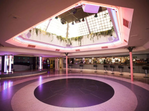 Port Fiesta Park Hotel