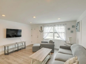 Beachfront Salisbury Retreat w/ Fire Pit & Grill