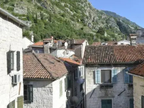 Palazzo Max and Alex Apartments