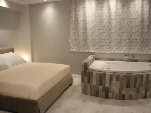 360° View Suites Tan