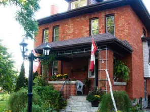 Homestead House B&B