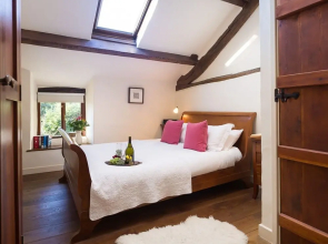 Poppy Cottage