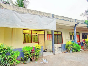 Hotel O Penginapan 3 Bersaudara Near Pasar Sengkol