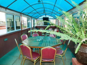 Khweza Bed & Breakfast