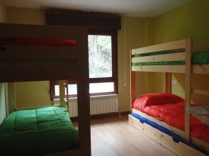 Albergue Los Avellanos - Hostel