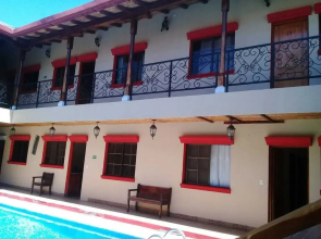 Hotel Renacer