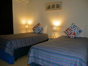 Beach House Bed & Breakfast