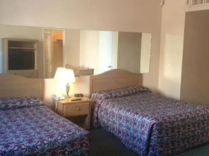 Collins Avenue Hostel