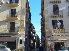 Appartamento al Capo, situato nel cuore di Palermo