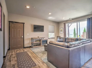 Manson Condo w/ Pool Access - Near Marina and Town