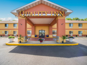 Quality Inn O'Fallon IL - St. Louis