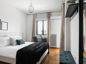 Signature 2BR Apartment in Marousi