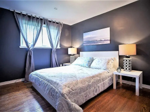 Lavish Suites - 4 Bedroom Guesthouse