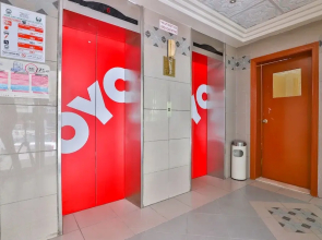 OYO 429 City Hotel