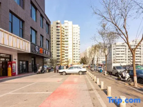 Lan Zhizi Hotel (Lanzhou University of Finance and Economics Donggang Campus)