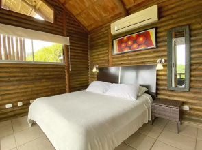 Horizon Ocean View Hotel and Yoga Center