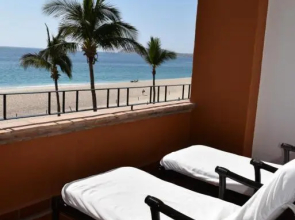 Condominios La Luna - Ocean Front