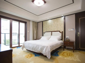 Wuzhen Wangfu Resort Villa