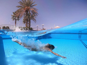 Hydramis Palace Beach Resort