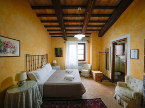 Villa for 10 Guests Private Pool Access to the Wellness Center of the Estate-rose