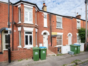 Modern Studio Apartments in Castle St