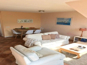 Lakeside Amsterdam Getaway