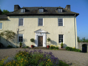 Aberllynfi House