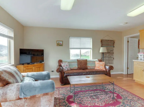 Charming Barn Apt in Boulder! Gateway to Parks!