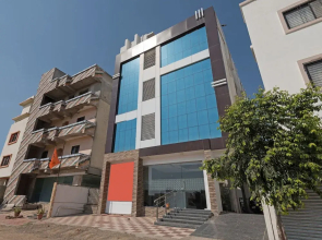 OYO 19196 Shree Sai Niladri Residency