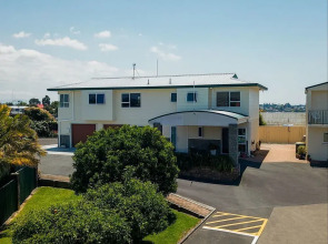 Cottage Park Thermal Motel