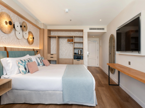 Mediterranean Palace