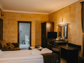 Royal Stone Houses - Goreme