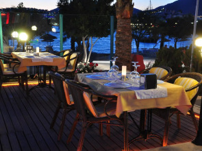 Отель Siesta Beach & Apart