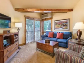 Club Wyndham Galena - 5 Nights, Galena, USA