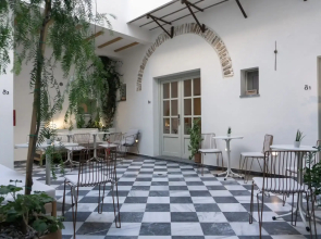 Endotera Chios Apartments