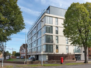 Modern Bedford Blues Apartment
