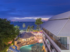 The Pattaya Discovery Beach Hotel Pattaya